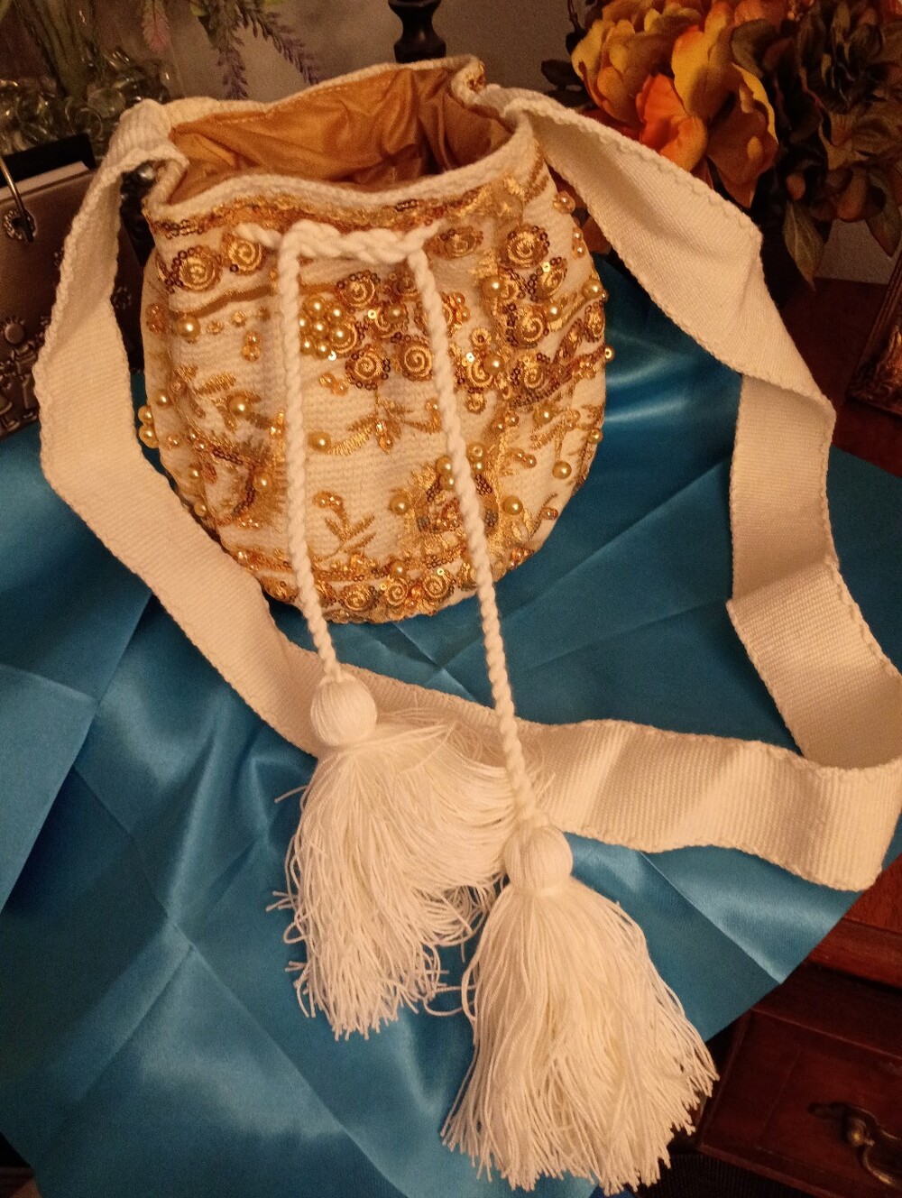 White With Gold Pearls Shoulder Purse